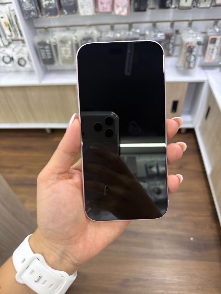 iPhone 15 128 GB